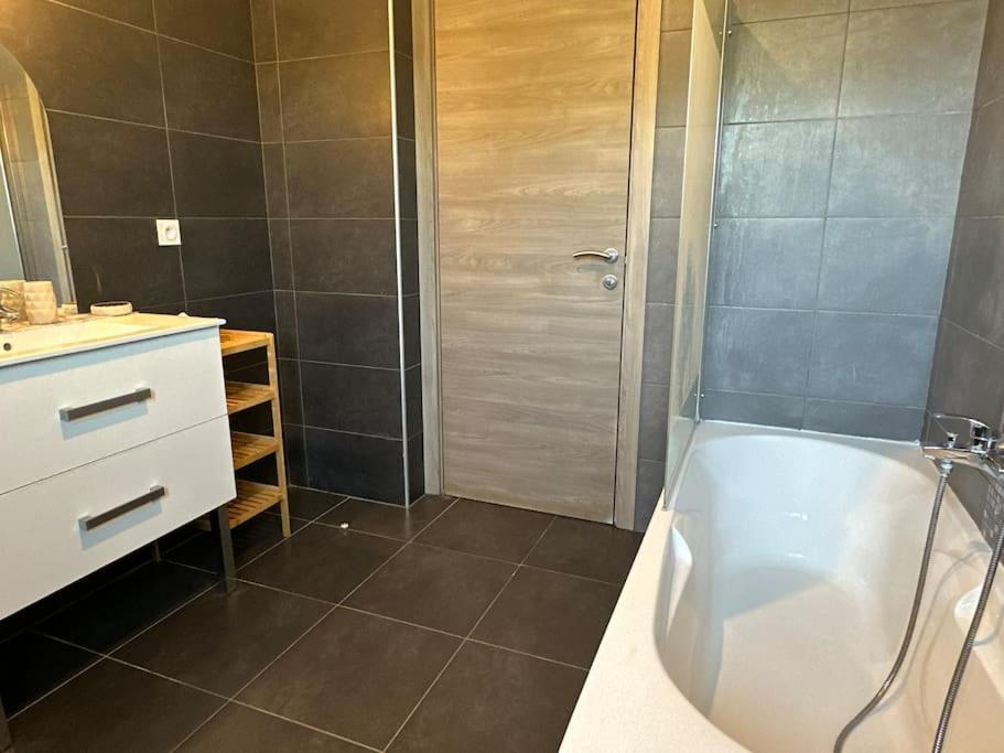 5 Min Des Plages - Appt 2 Chambres A Casa Bella Lucciana  Esterno foto